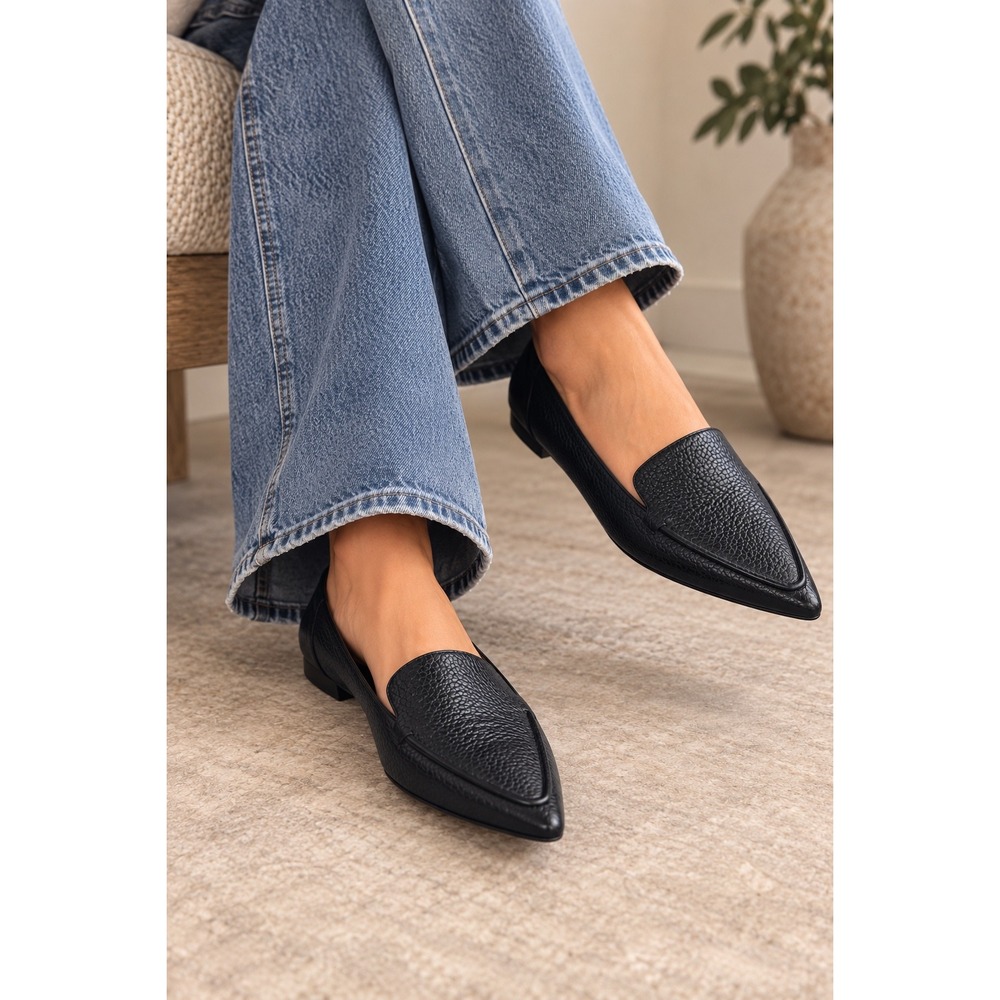 Vionic Noah Black Tumbled Leather Pointed Toe Loafers Comfort Flats Womens 8.5
